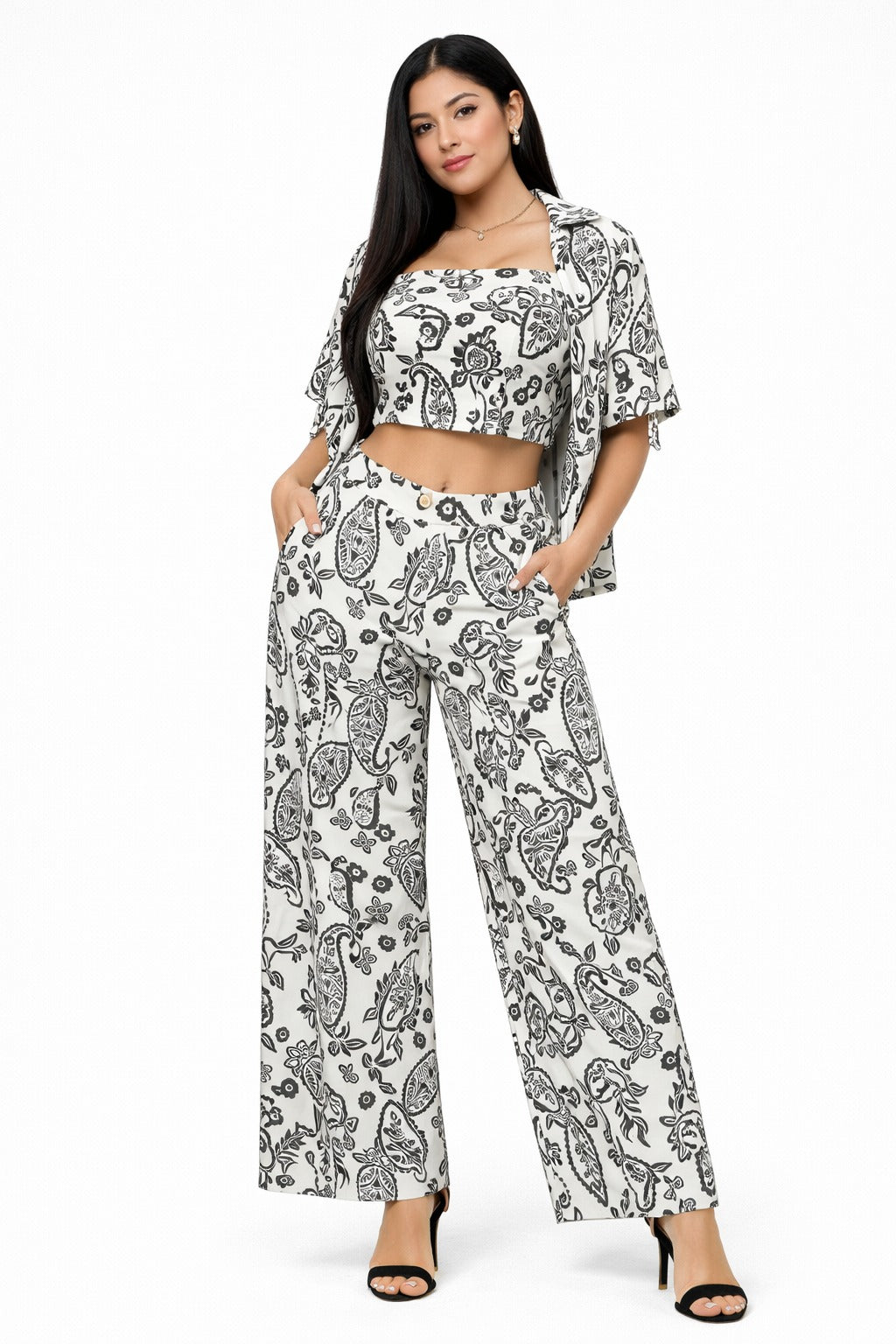 AURA COLLECTION