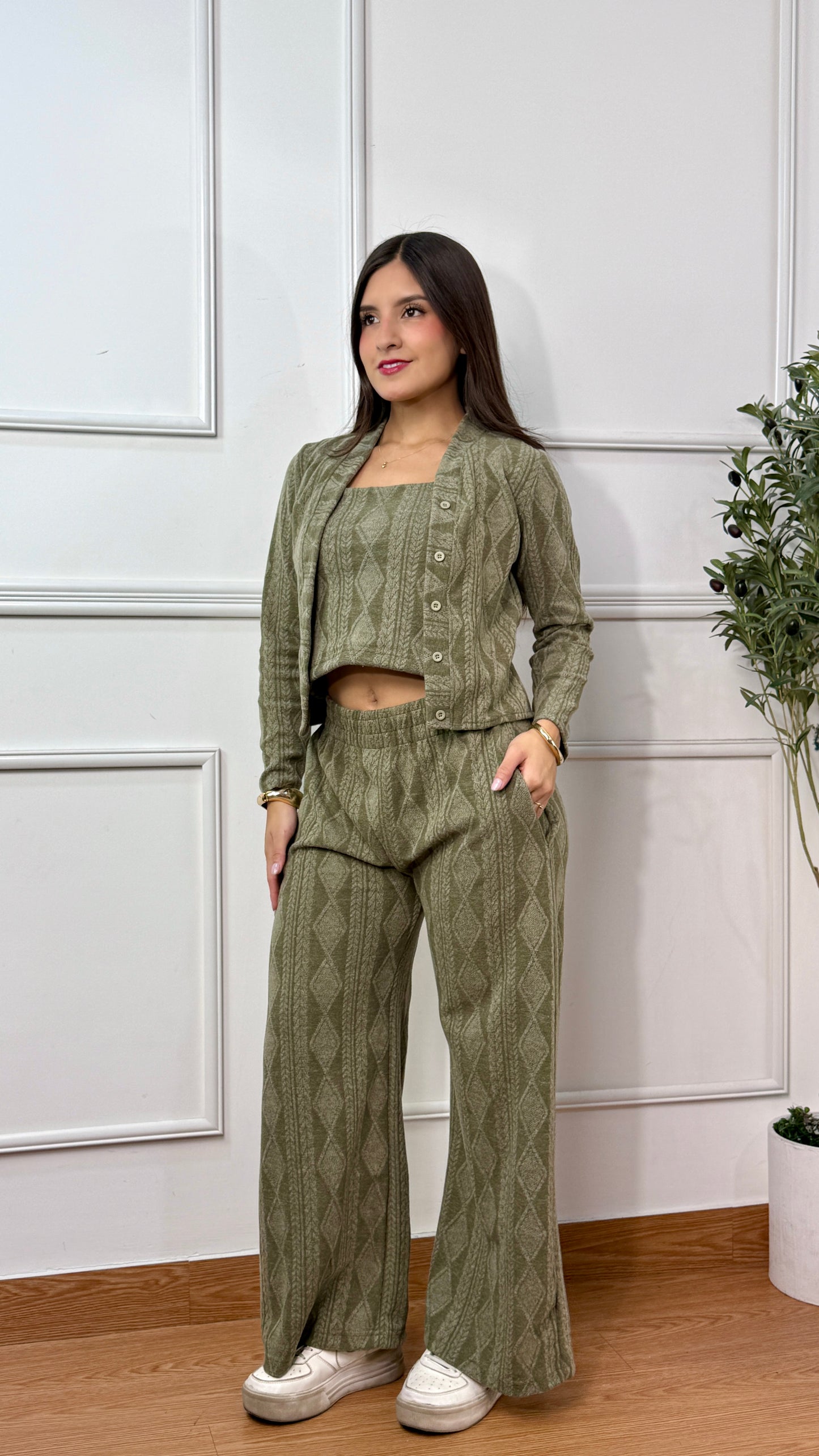 CONJUNTO 3 PIEZAS ALONDRA VERDE OLIVO