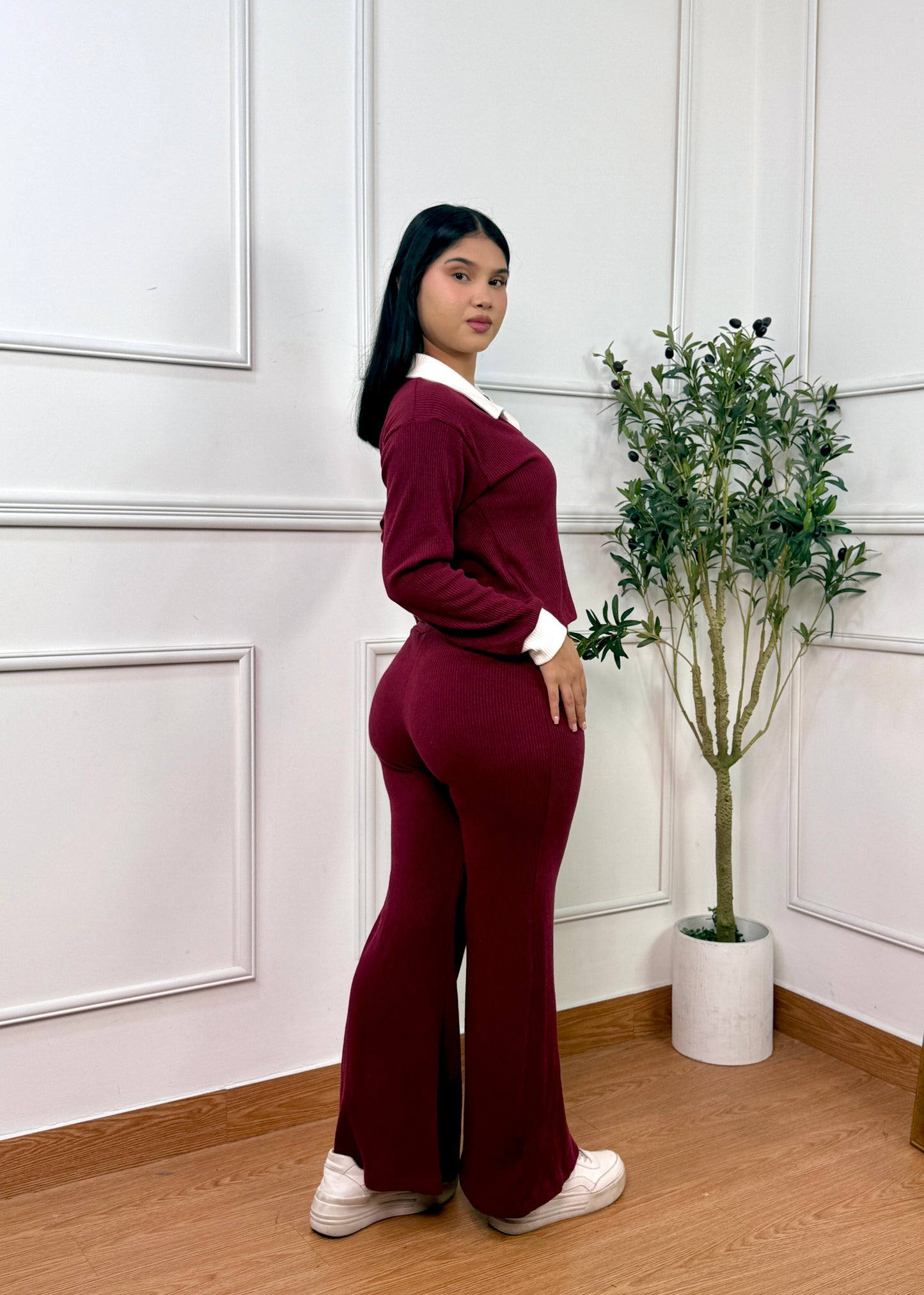 CONJUNTO RAFAELA VINO
