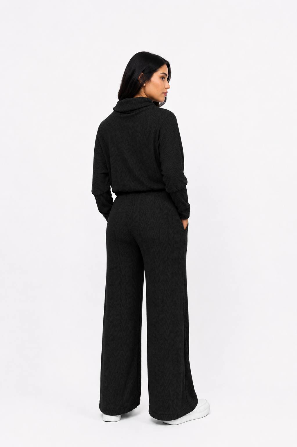 CONJUNTO ALDARA CHOMPERO NEGRO