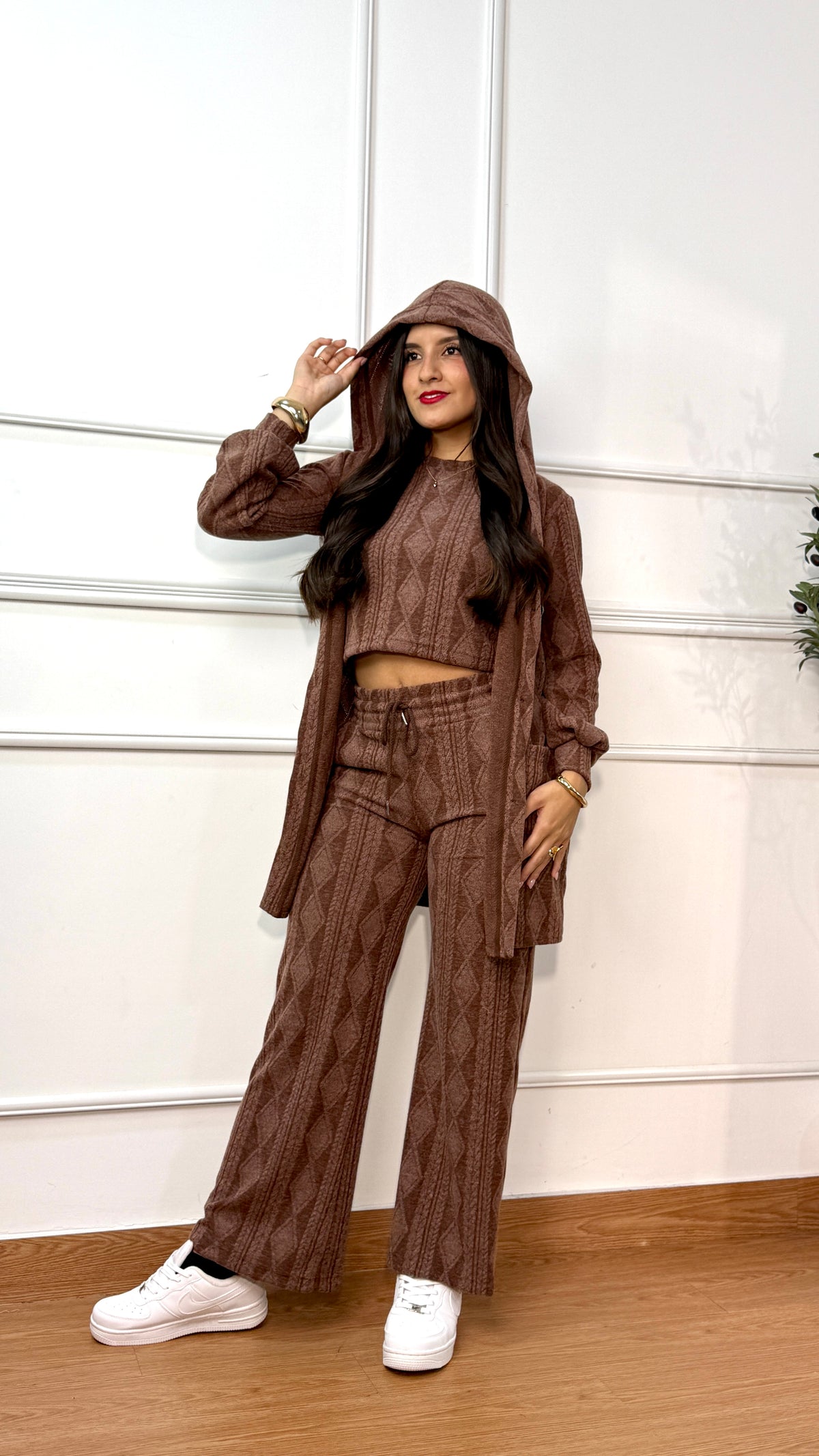 CONJUNTO INTI