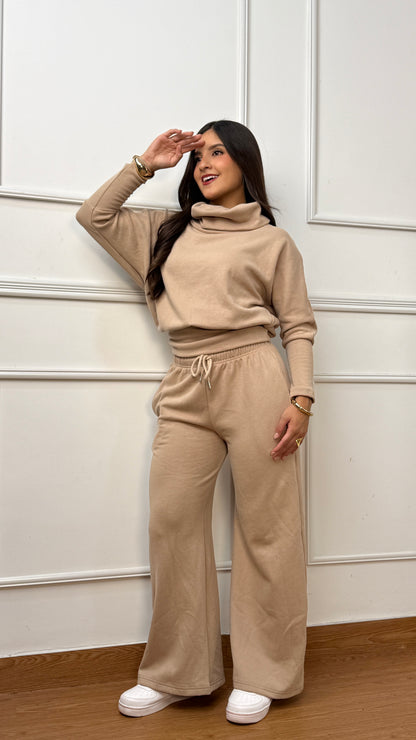 CONJUNTO ALDARA CHOMPERO GRUESO BEIGE
