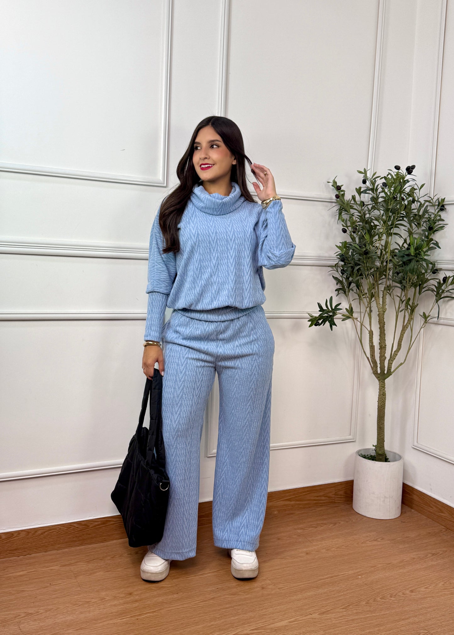 CONJUNTO ALDARA CHOMPERO CELESTE