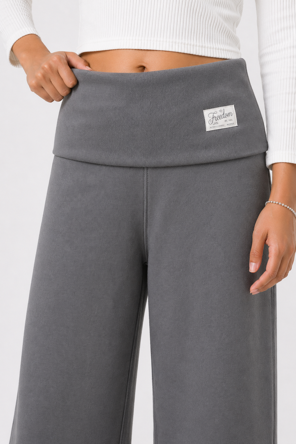 PANTALON ARIANA PLOMO RATA