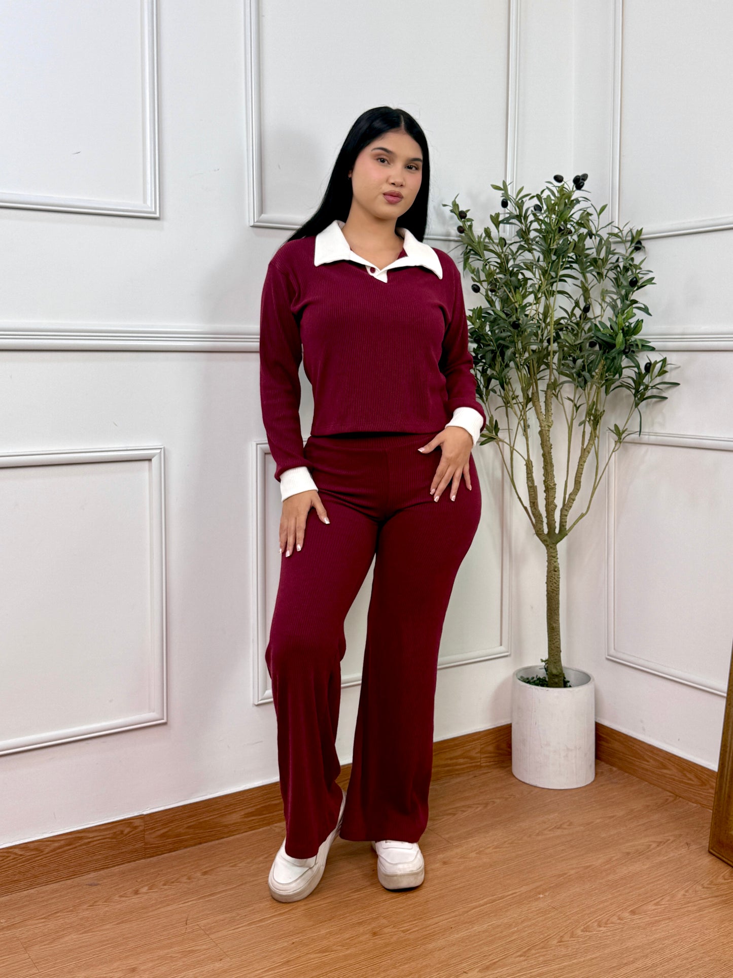 CONJUNTO RAFAELA VINO