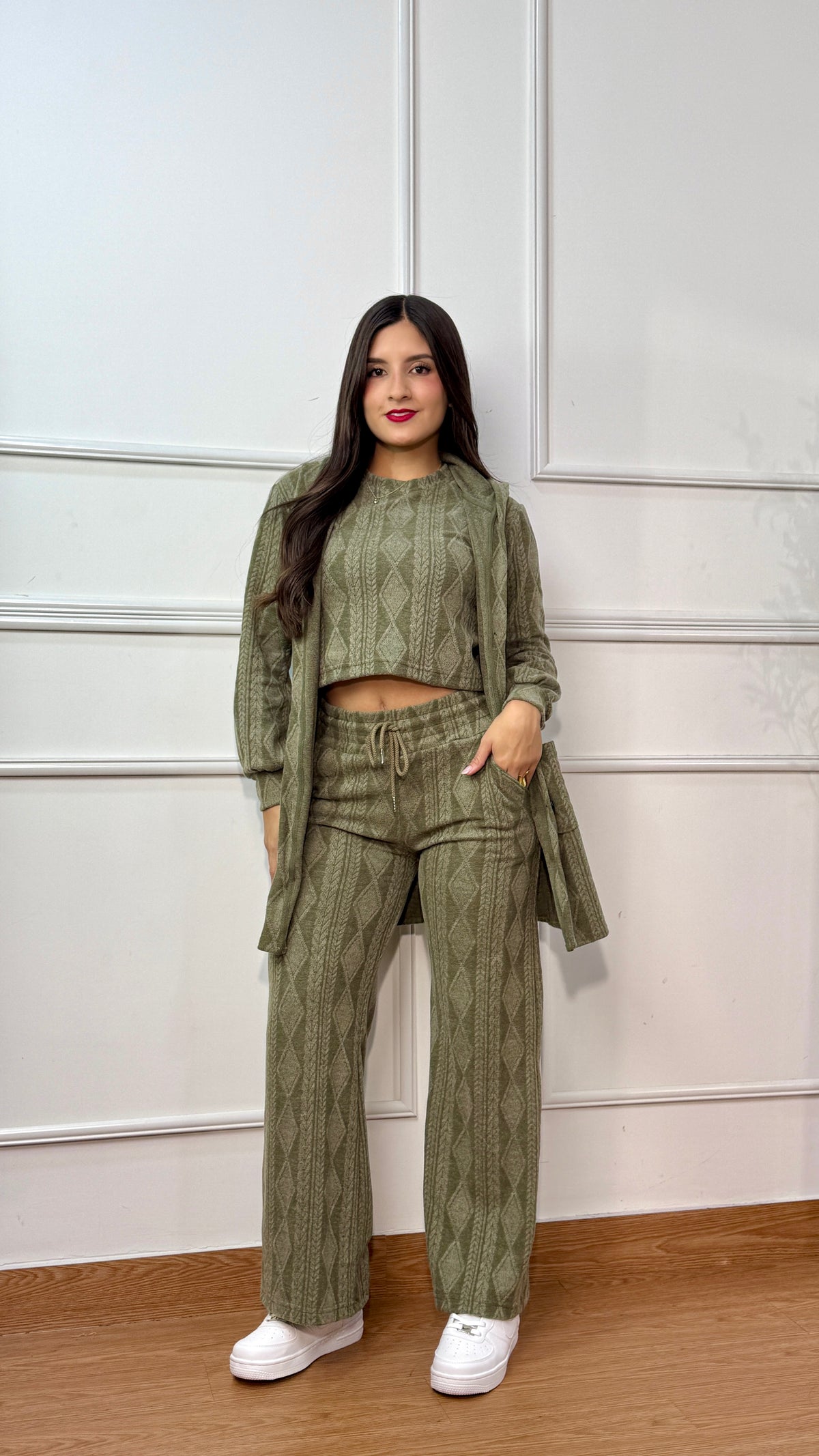 CONJUNTO INTI
