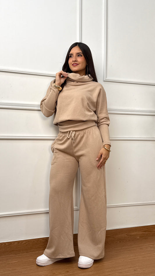 CONJUNTO ALDARA CHOMPERO GRUESO BEIGE