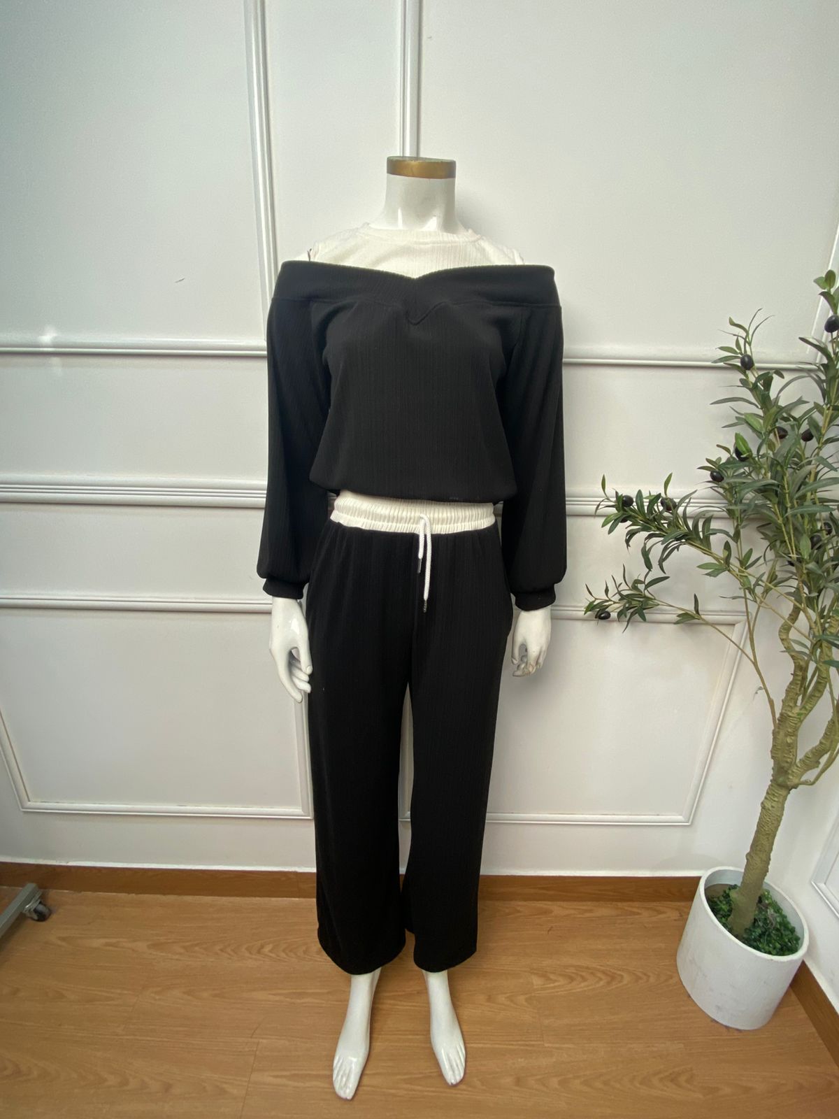 CONJUNTO OLIVIA NEGRO